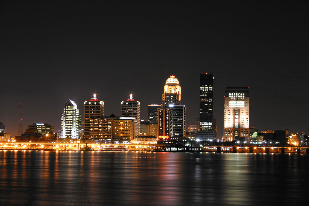 Louisville skyline at night